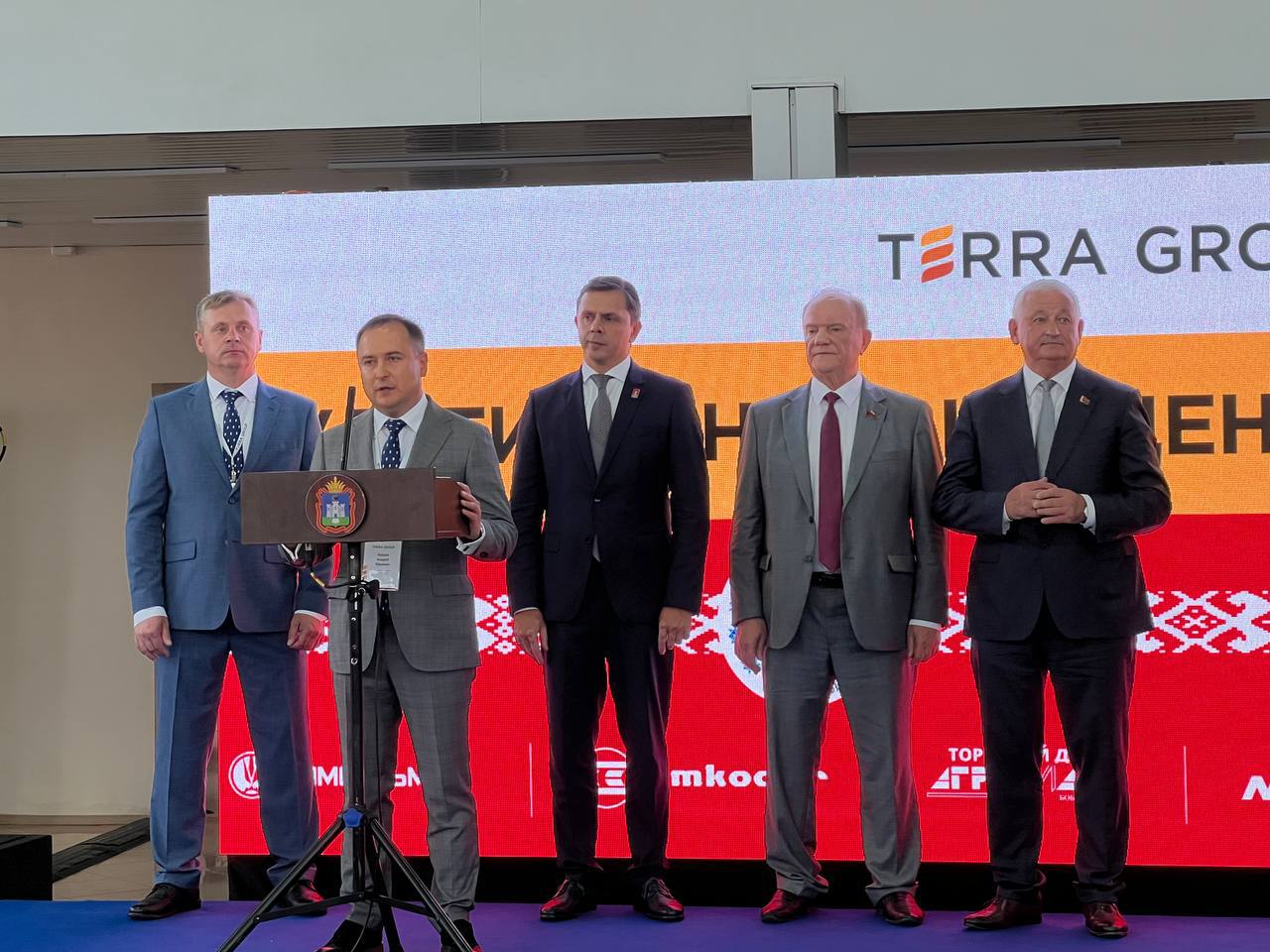 Открытие мультибрендового центра в Орле